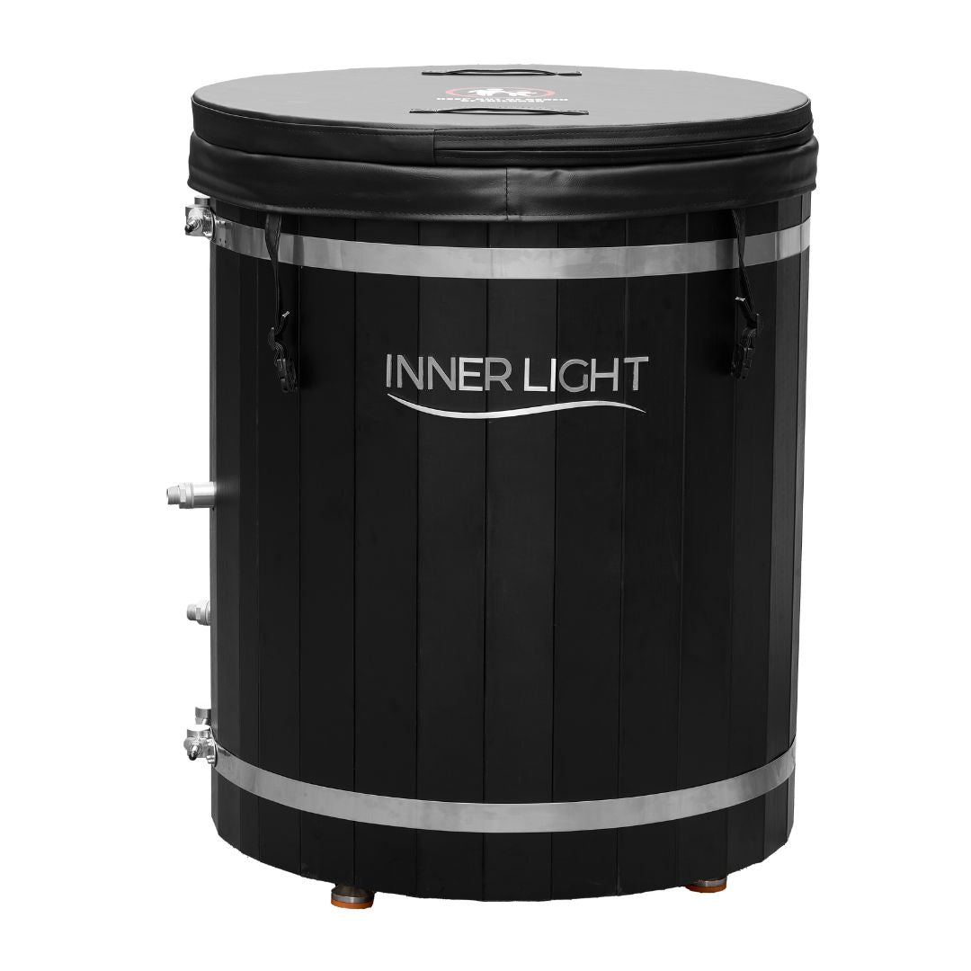 Black round ice plunge with cover