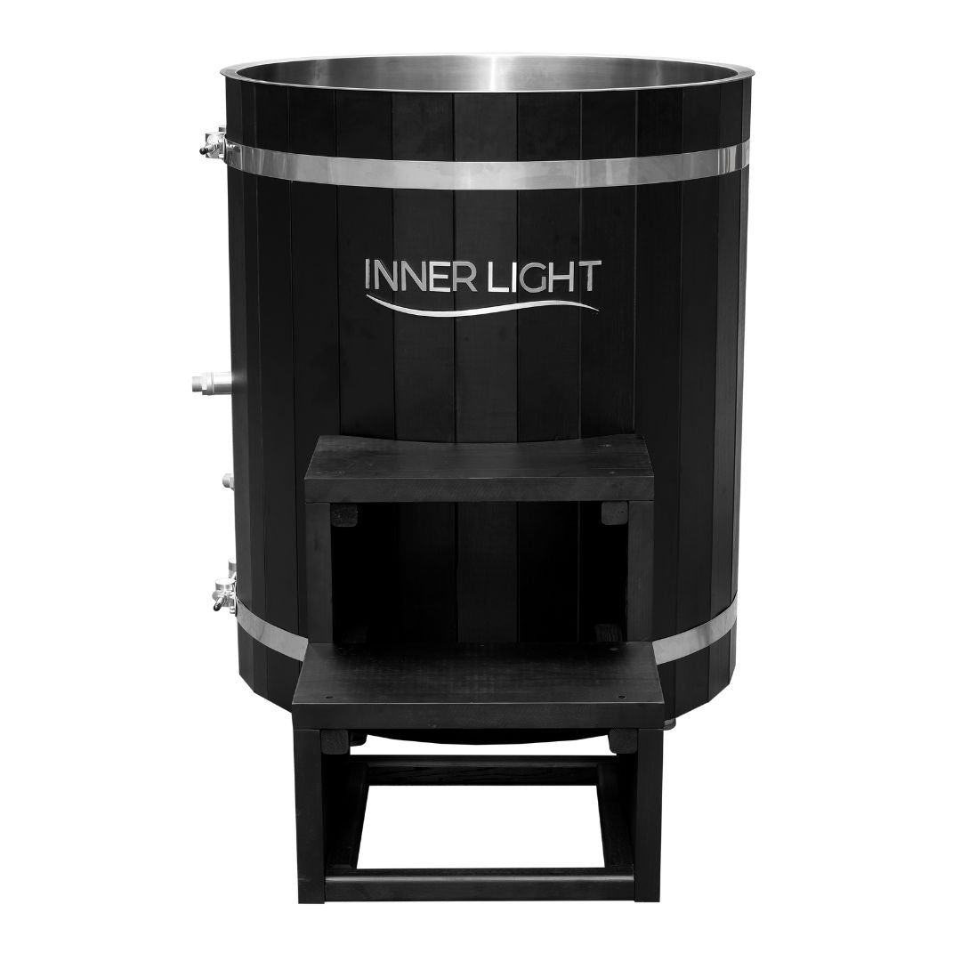 Ice plunge with steps